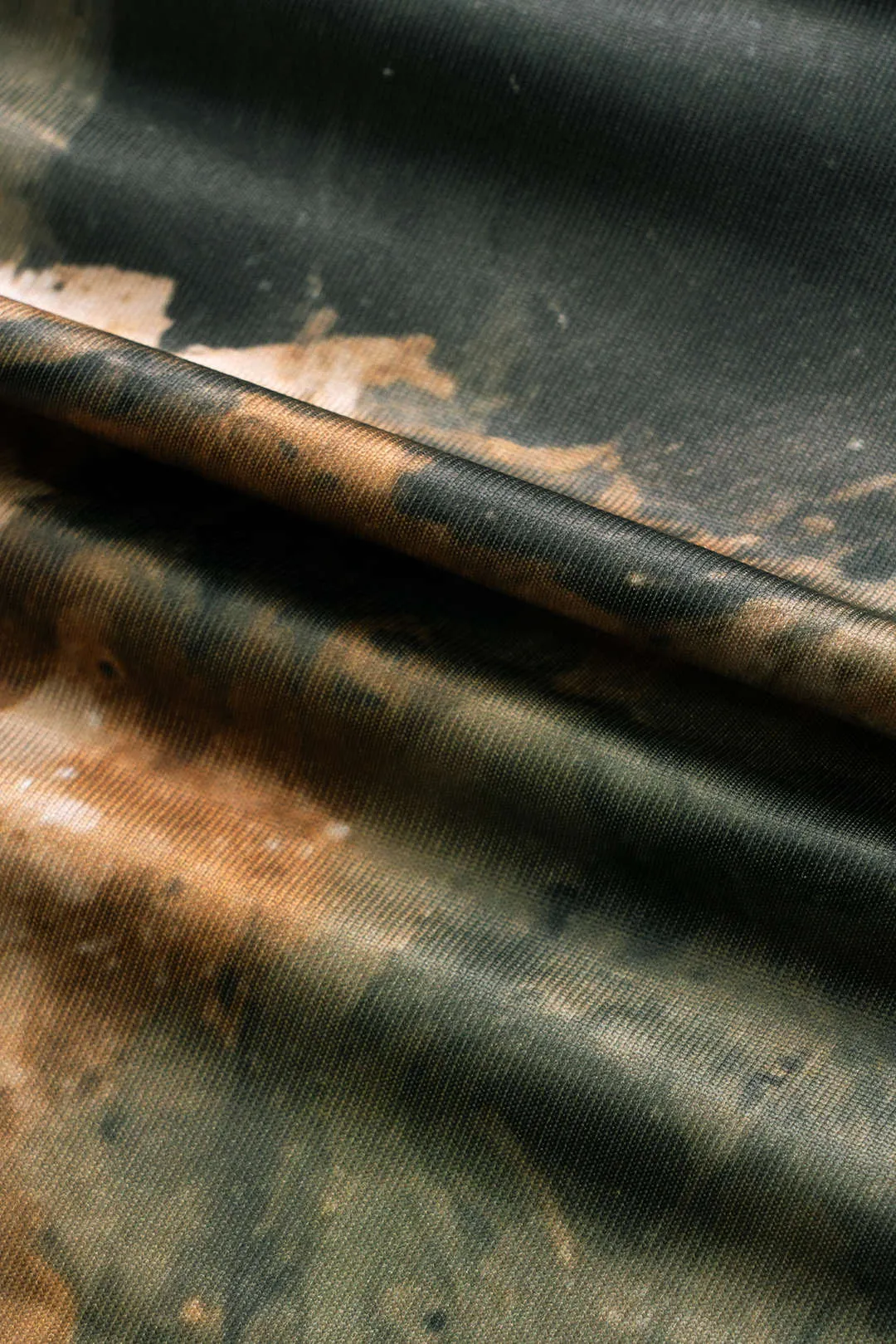 Contrast Print Backless Tie-Up Sleeveless Top And Ruched Skirt Set sold by Micas product image thumbnail 4