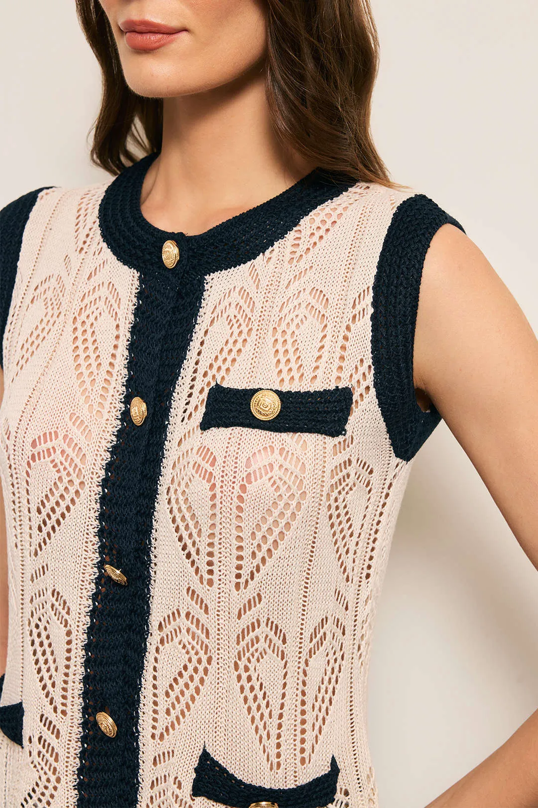 Knit Contrast Cut Out Button Sleeveless Vest sold by Micas product image thumbnail 4