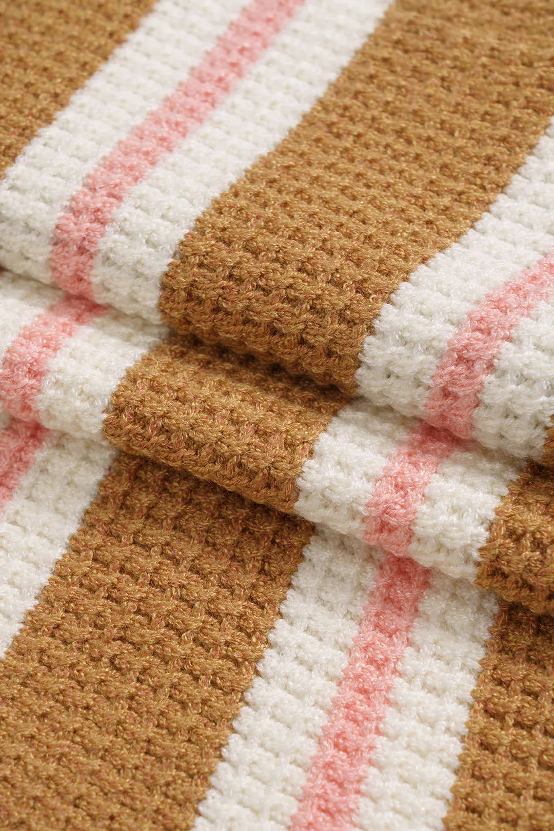 Knit Contrast Stripes Print Hollow Out Tube Top sold by Micas product image thumbnail 4