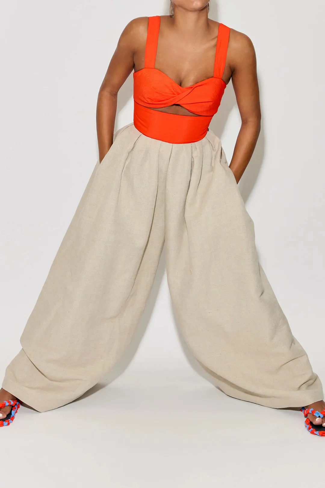 Contrast Cut Out Twist Knot Sleeveless Jumpsuit sold by Micas product image thumbnail 2