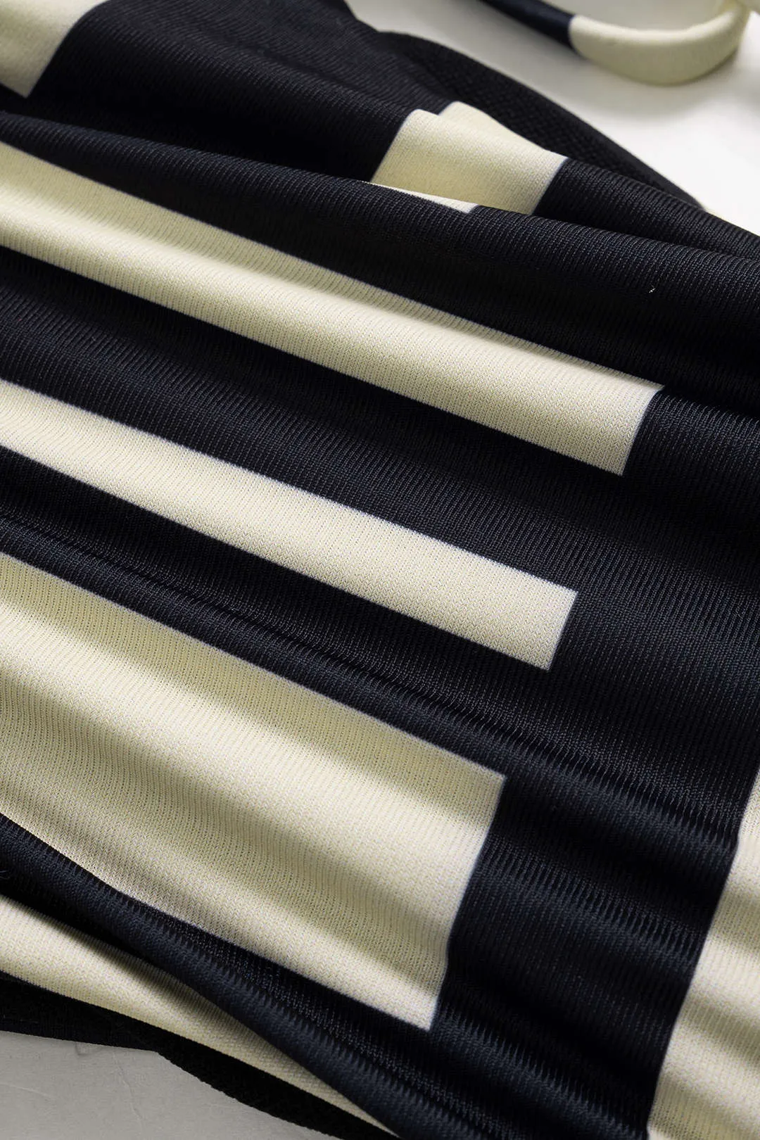 Contrast Stripes Print Tie-Up Beaded Bikini Set sold by Micas product image thumbnail 5