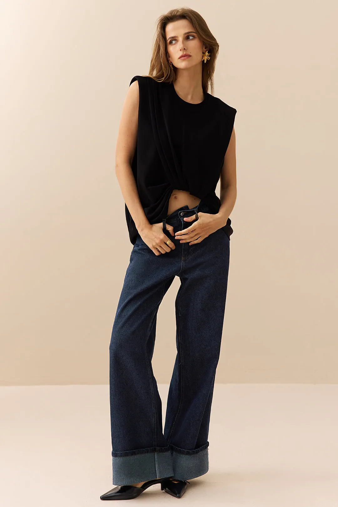 Round Neck Ruched Sleeveless T-Shirt sold by Micas product image thumbnail 2