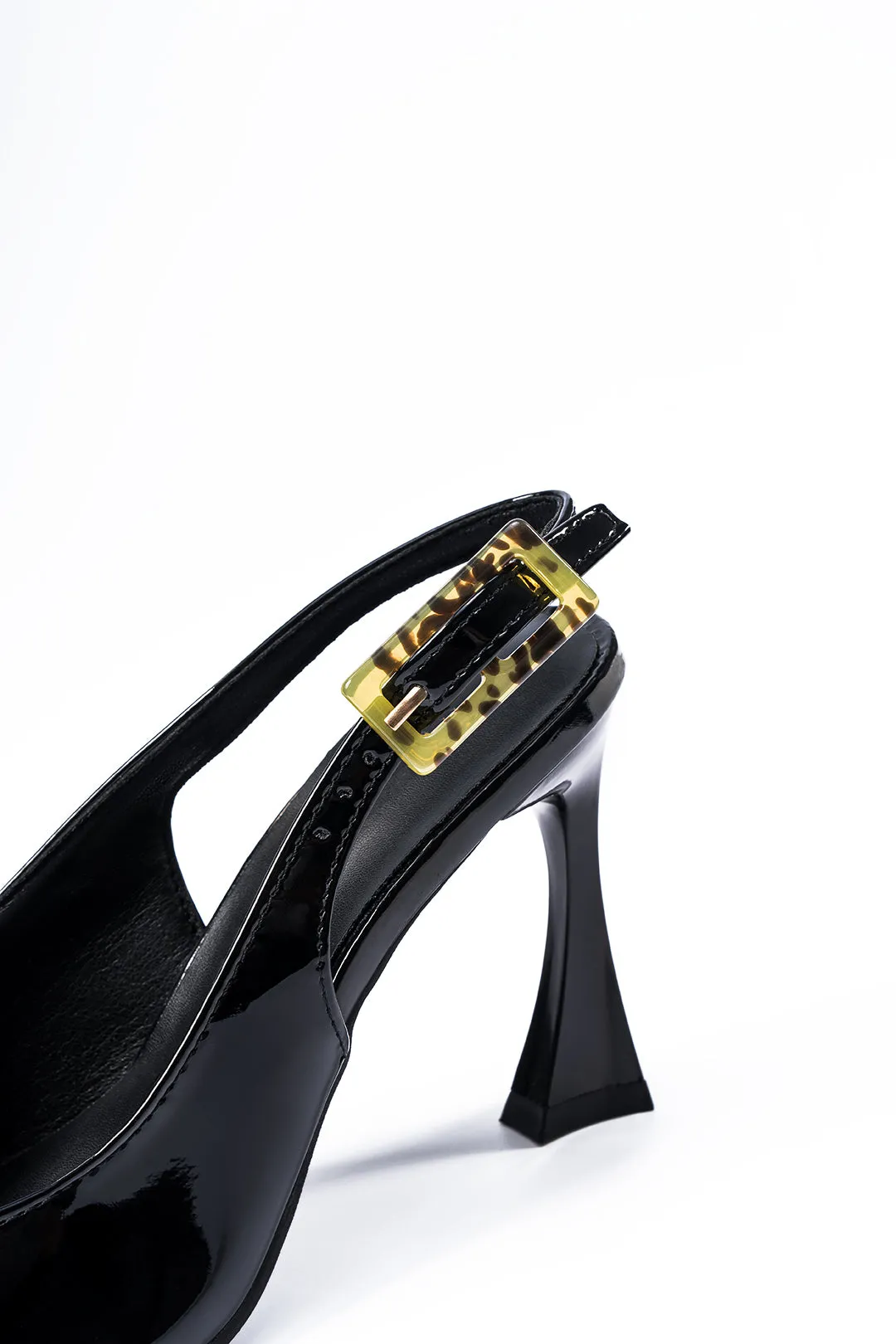 Buckle Pointed Toe High-Heels sold by Micas product image thumbnail 4