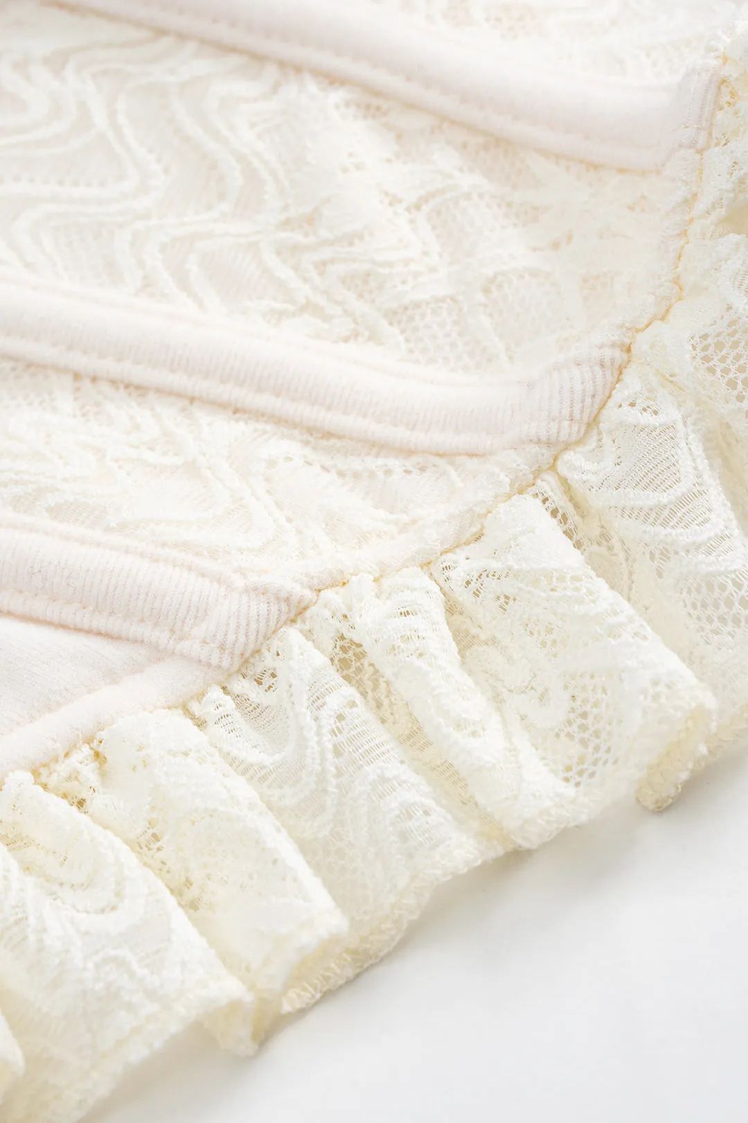 Lace Trim Ruffle Tube Top sold by Micas product image thumbnail 3