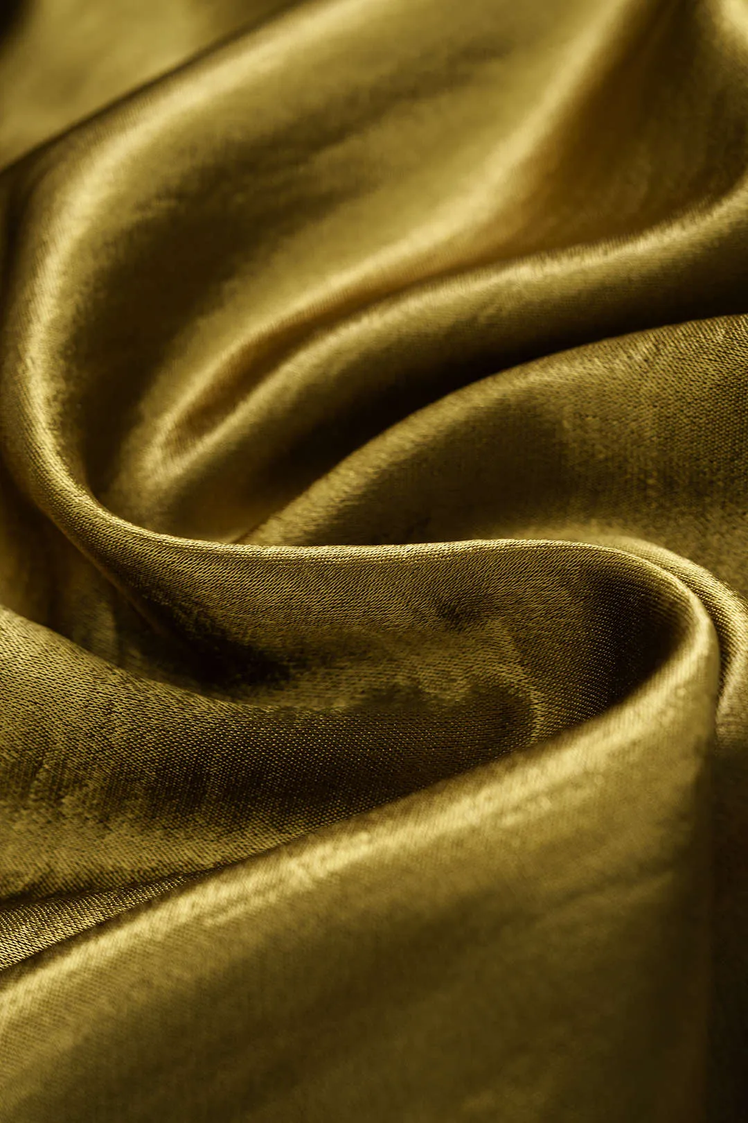 Satin Asymmetrical Twist Knot Zipper Skirt sold by Micas product image thumbnail 4