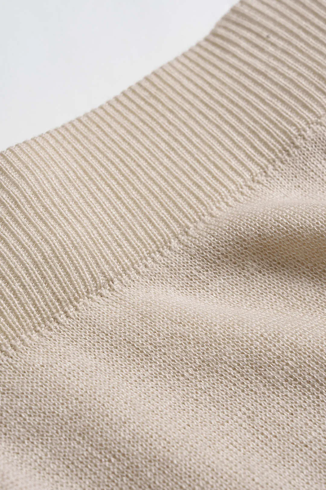 Knit Contrast Ruched Skirt sold by Micas product image thumbnail 3