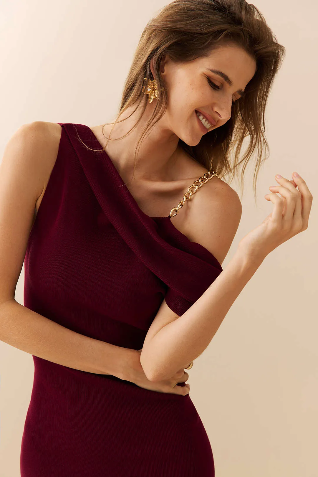 Knit Metallic Chain Asymmetrical Ruched Sleeveless Dress sold by Micas product image thumbnail 2