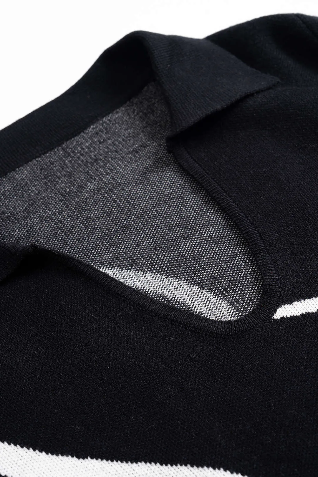 Knit Contrast Abstract Print V-Neck Dress Short Sleeve sold by Micas product image thumbnail 3