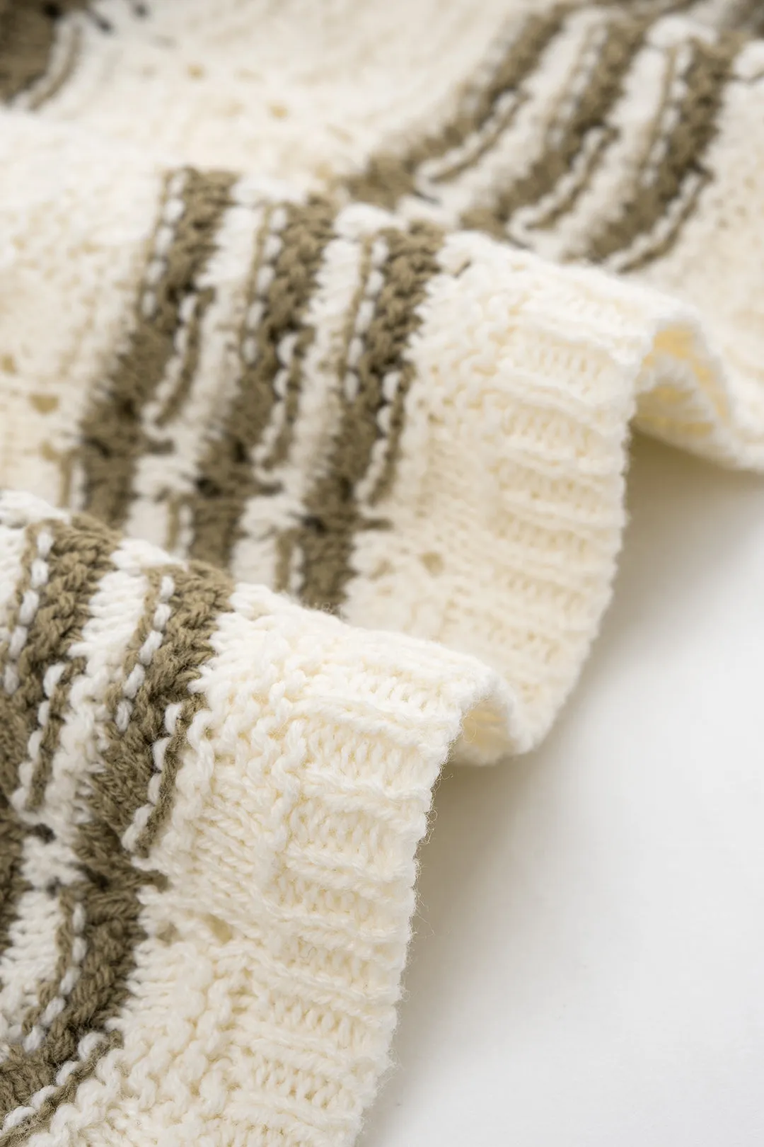 Knit Round Neck Contrast Sleeveless Dress sold by Micas product image thumbnail 4