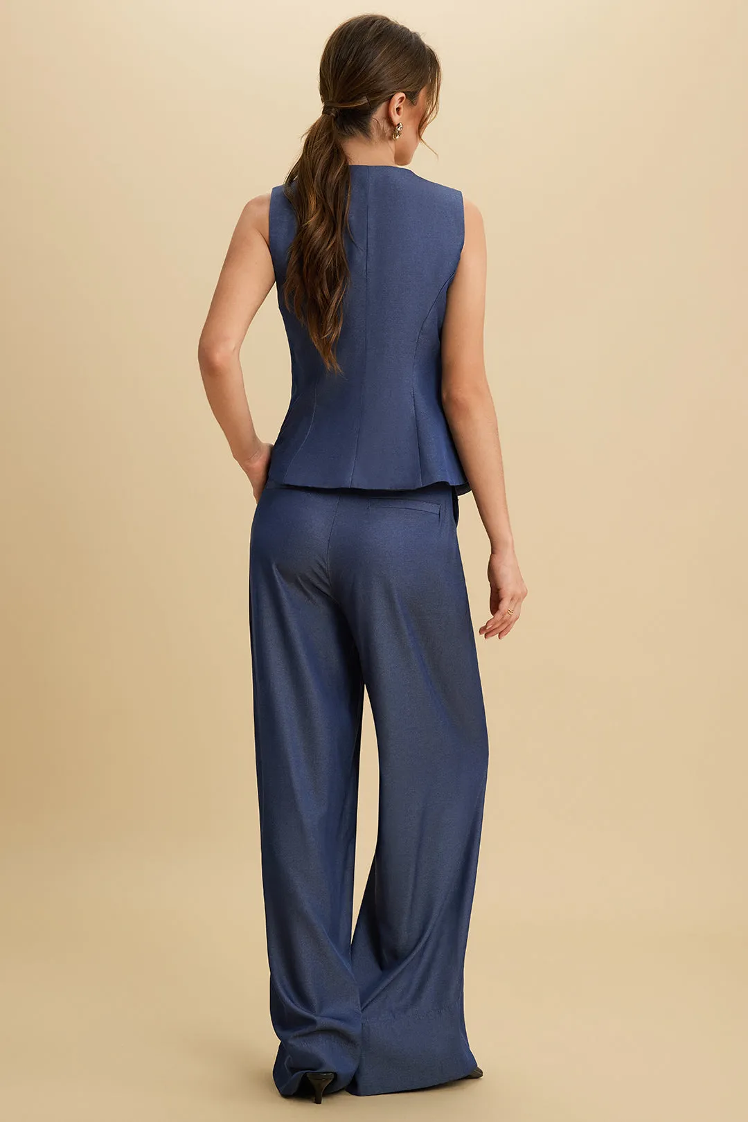 Solid Button Ruched Hem Vest sold by Micas product image thumbnail 5