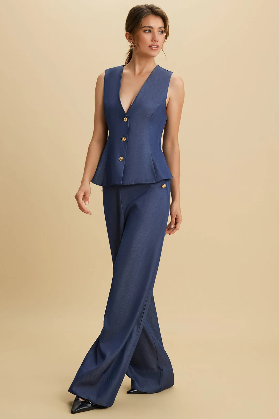 Solid Button Ruched Hem Vest sold by Micas product image thumbnail 3