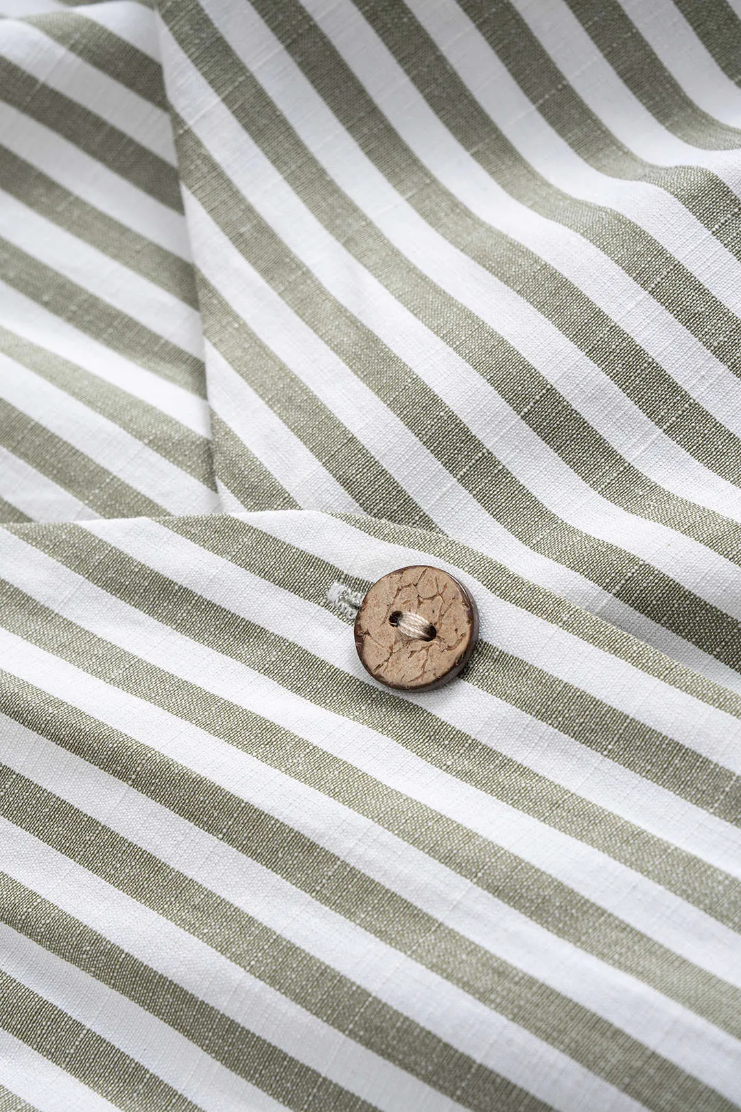 Linen Stripes Print Tie-Up V-Neck Sleeveless Jumpsuit sold by Micas product image thumbnail 3