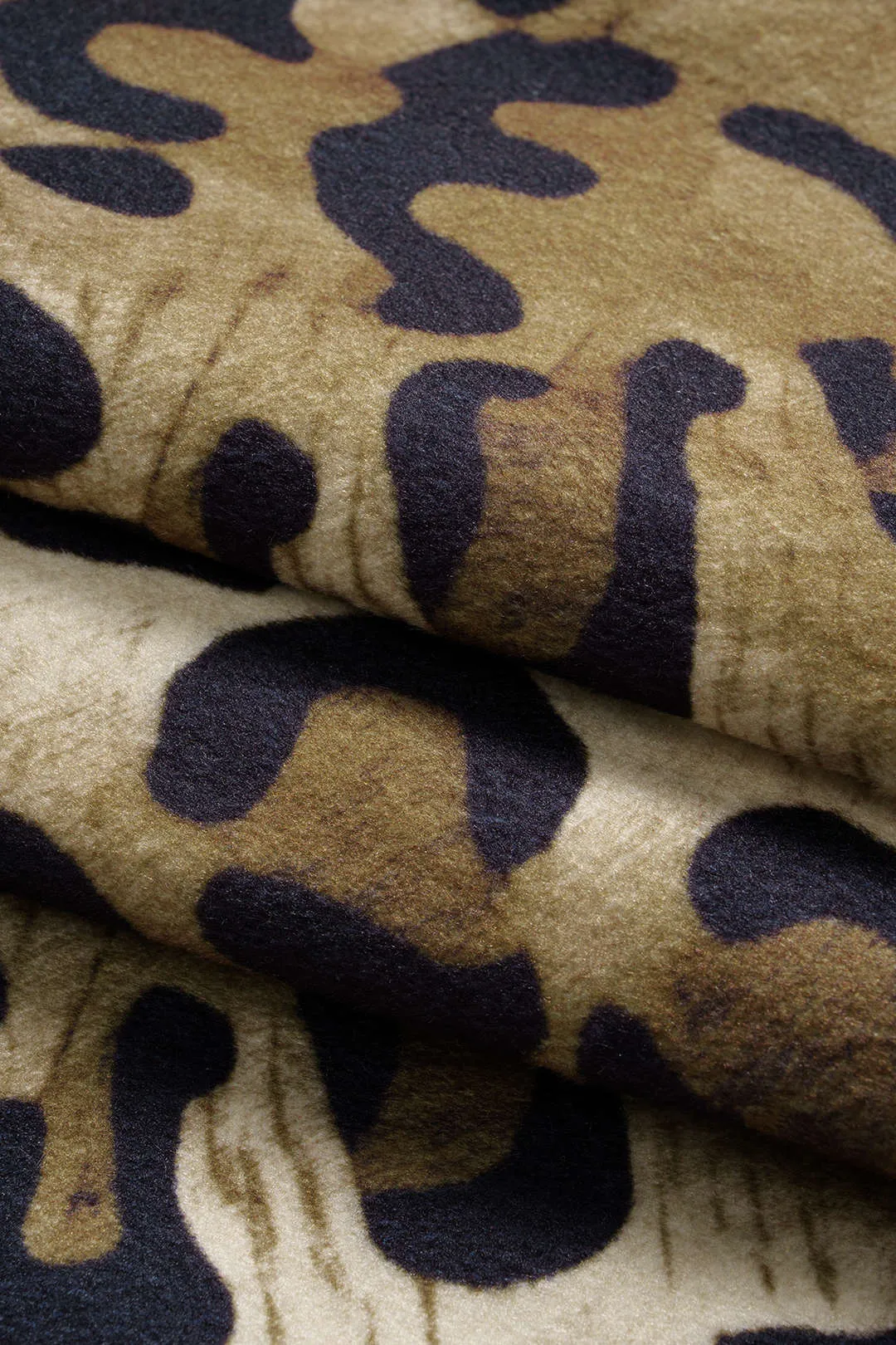 Woolen Leopard Print Hollow Out Vest sold by Micas product image thumbnail 5