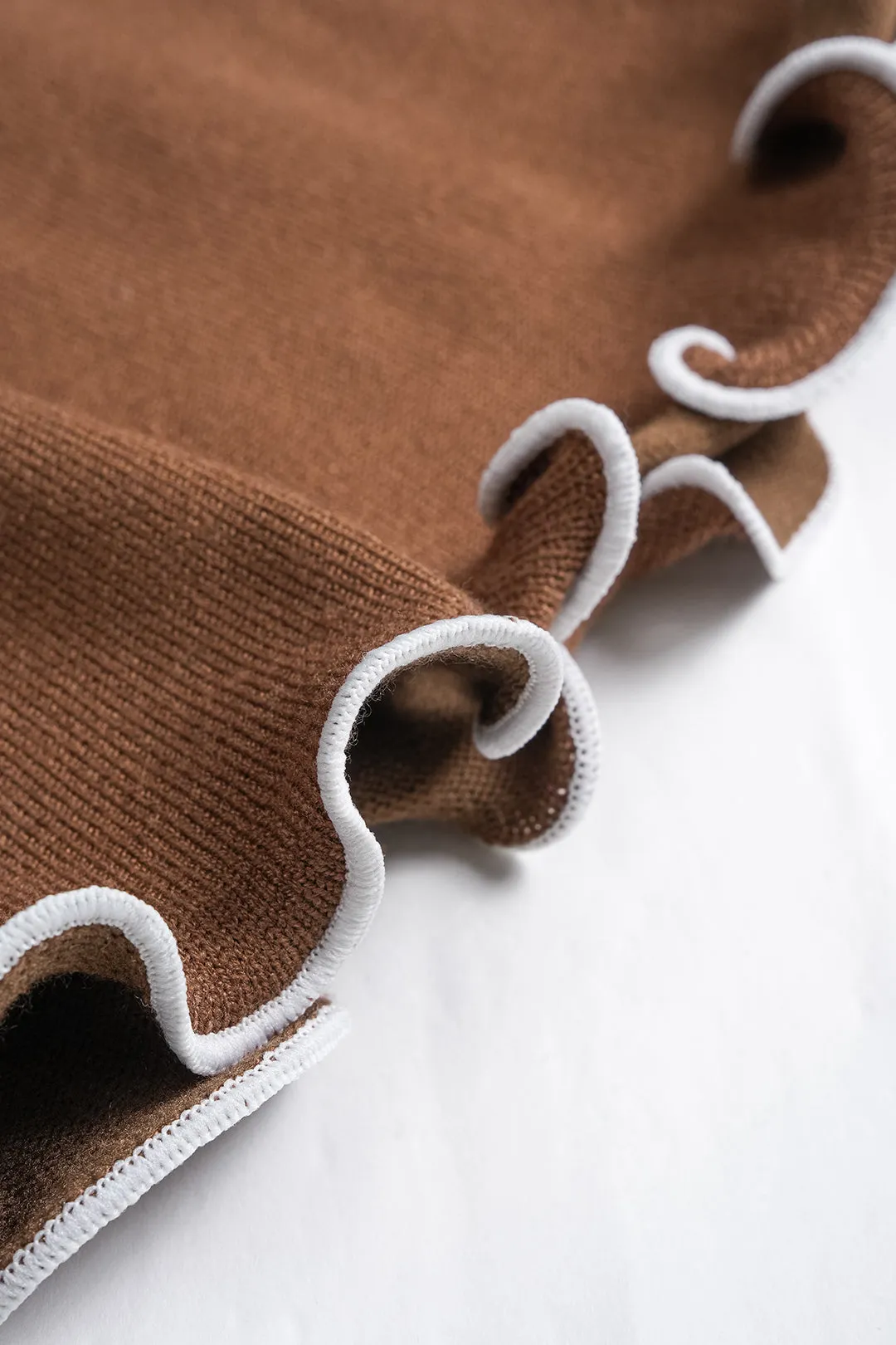 Knit Contrast Whipstitching V-Neck Long-Sleeve Top And Ruffle High Waist Skirt Set sold by Micas product image thumbnail 3