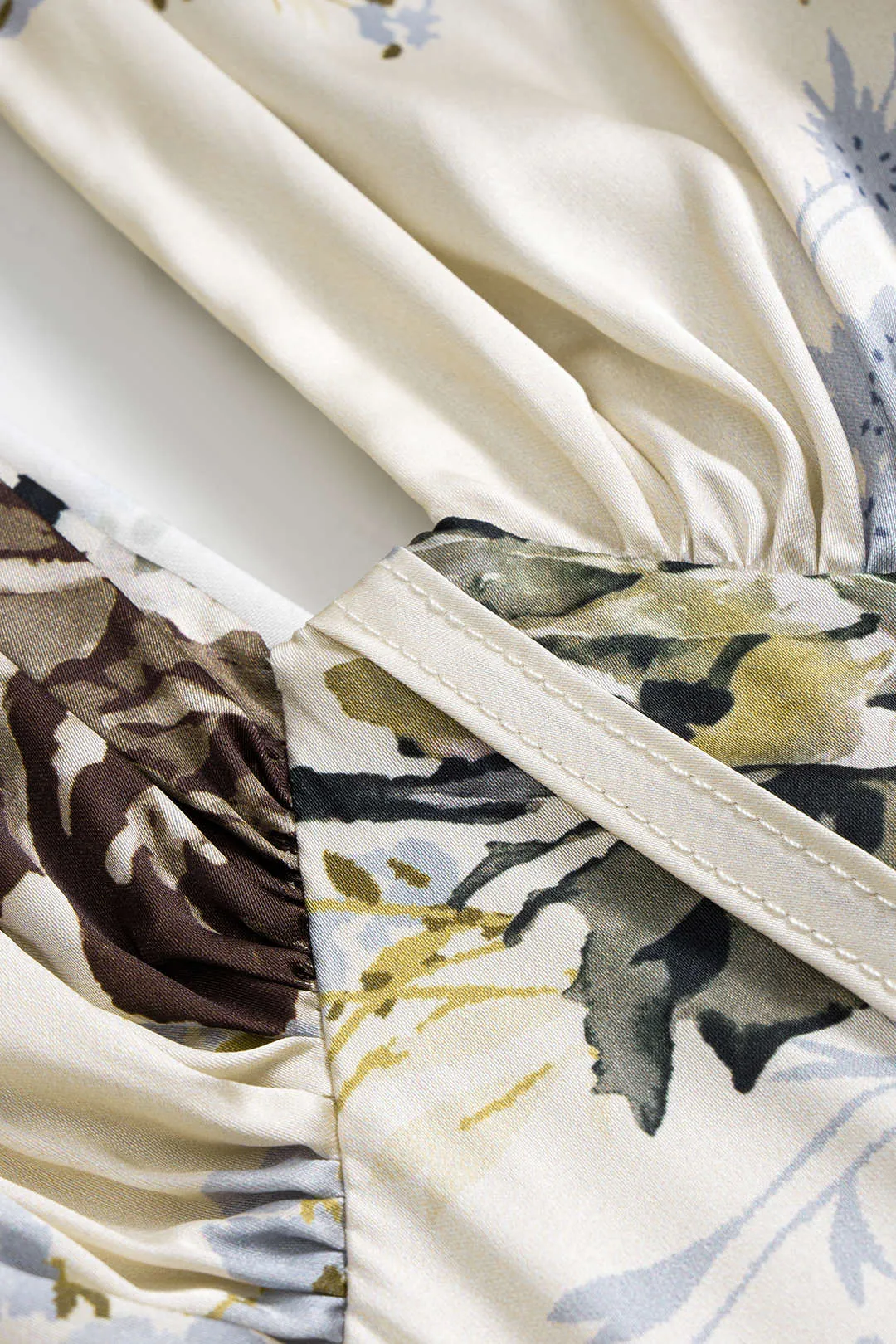 Floral Print Satin Ruched Backless V-Neck Long Sleeve Midi Dress sold by Micas product image thumbnail 3