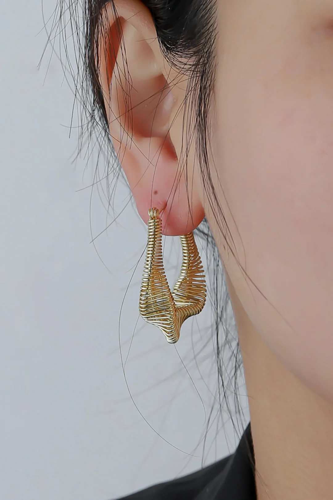 Metal Twisted Geometric Hollow Line Earrings sold by Micas product image thumbnail 2