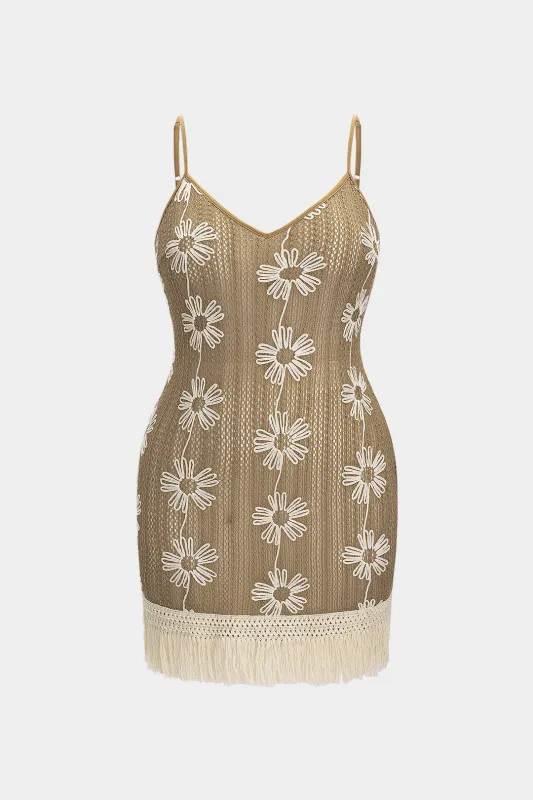 Plus størrelse kontrast patchwork frynse v-hals ærmeløs mini kjole sold by Micas