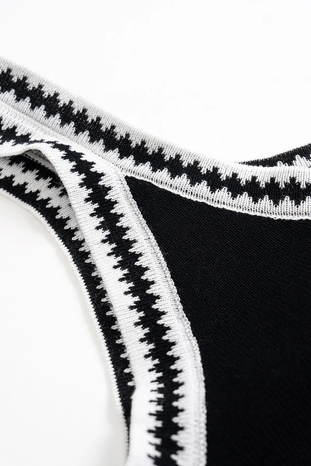 Knit Contrast Sleeveless Dress sold by Micas product image thumbnail 3