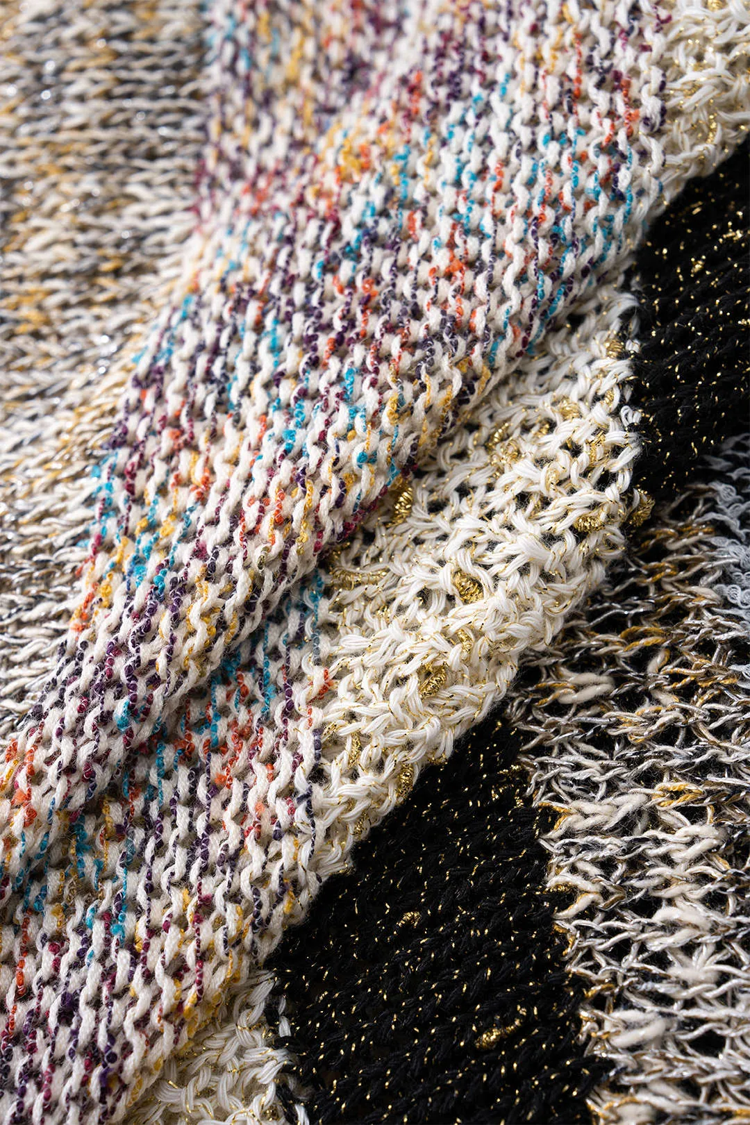 Knit Stripes Contrast Round Neck Tank Top sold by Micas product image thumbnail 4