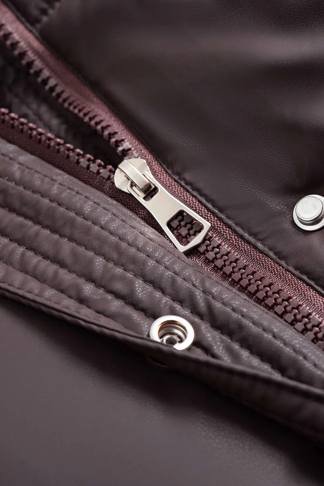 Zipper Faux Leather Puffer sold by Micas product image thumbnail 3