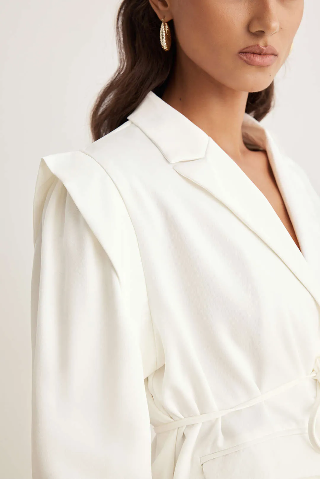 Tie-Up Notched Lapel Shoulder Pads Blazer sold by Micas product image thumbnail 4