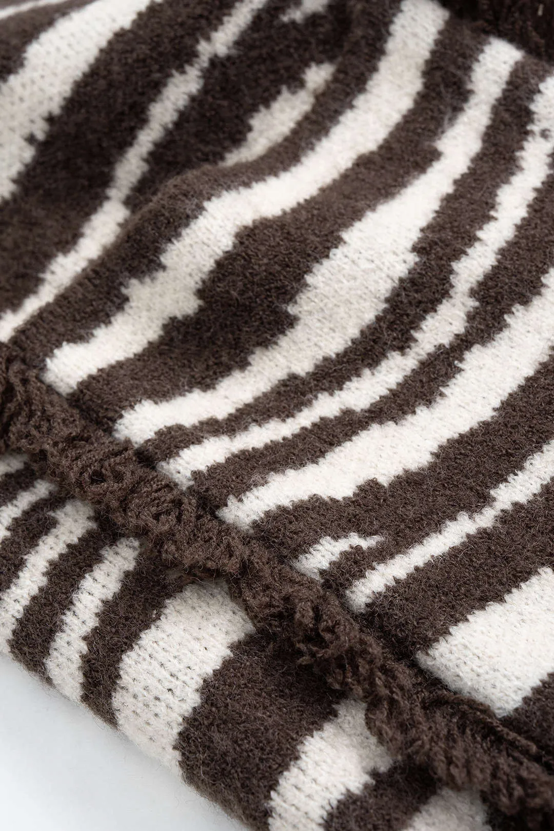 Knit Zebra Stripe Print Tie-Up Fringe Pocket Frayed Cardigan sold by Micas product image thumbnail 3