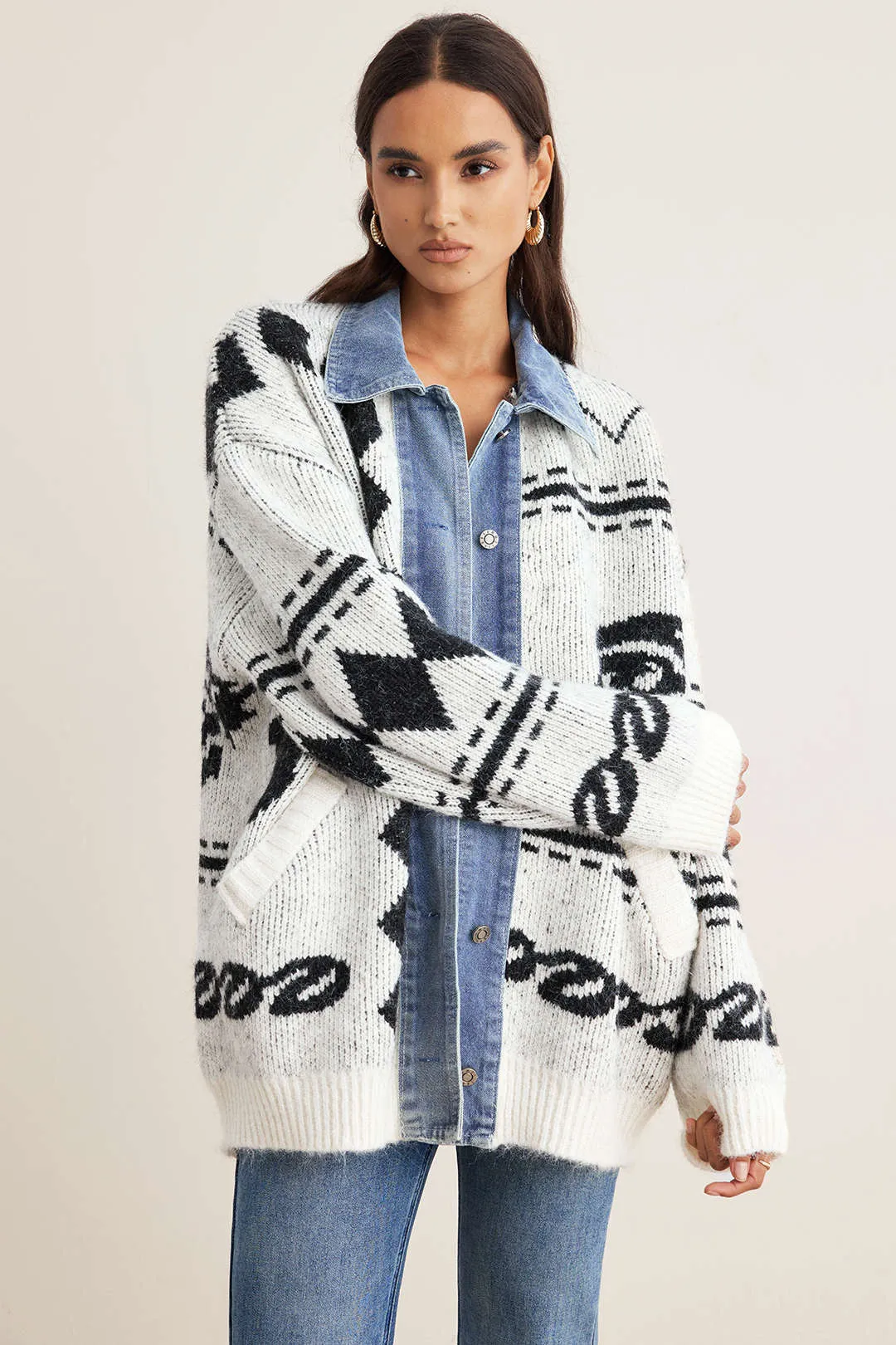 Retro Print Patchwork Sweater Cardigan sold by Micas product image thumbnail 5