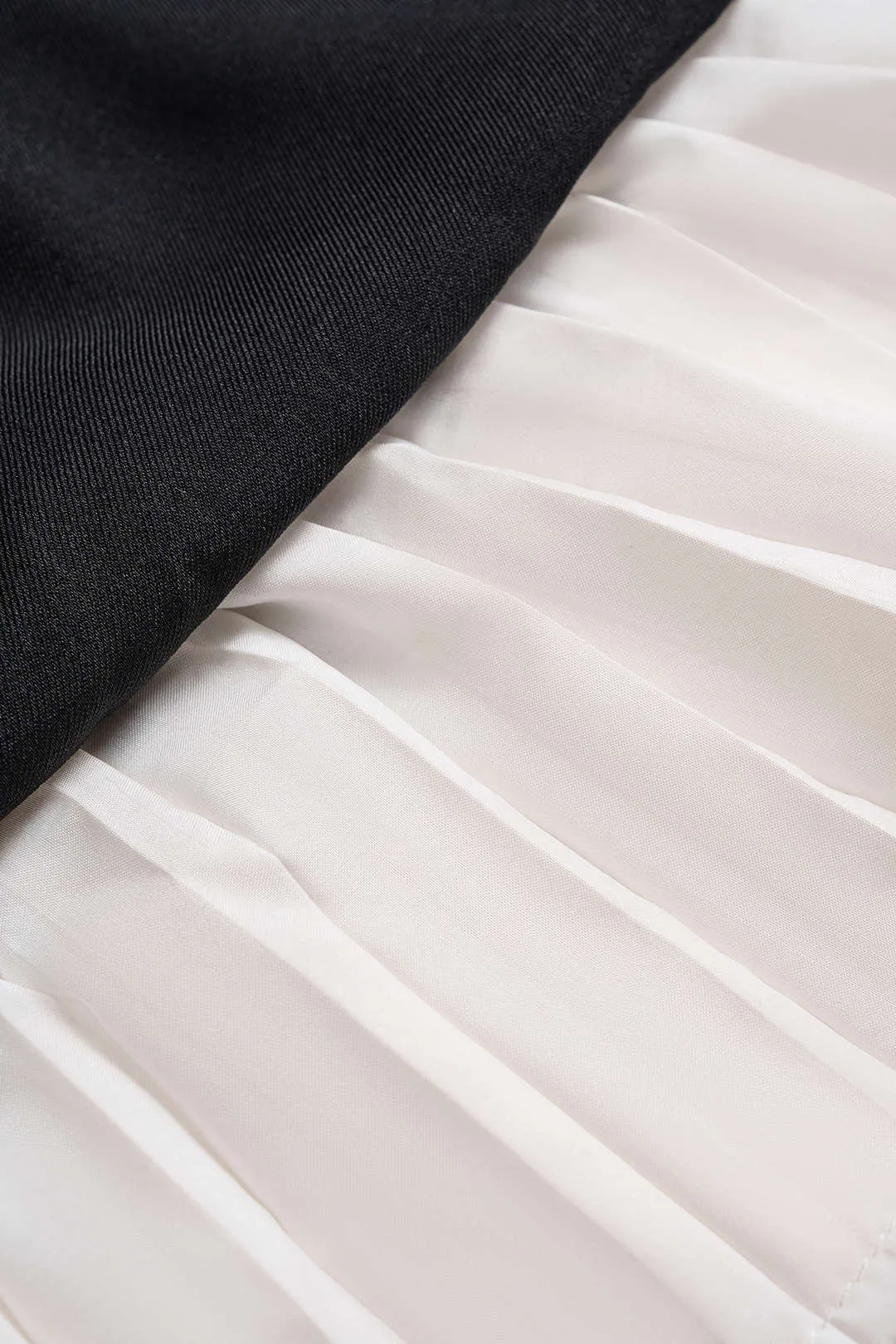 Patchwork Button Bell Sleeve Blazer sold by Micas product image thumbnail 3