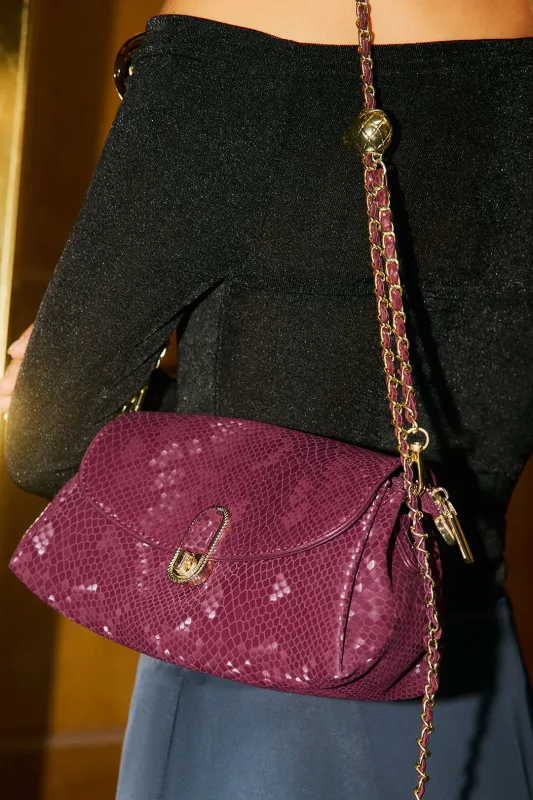 Faux Leather Patchwork Chain Shoulder Bag sold by Micas