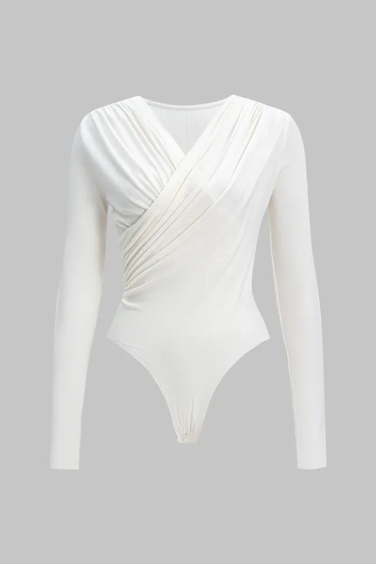 Solid Crossed Ruched Long-Sleeve Bodysuit made by Micas