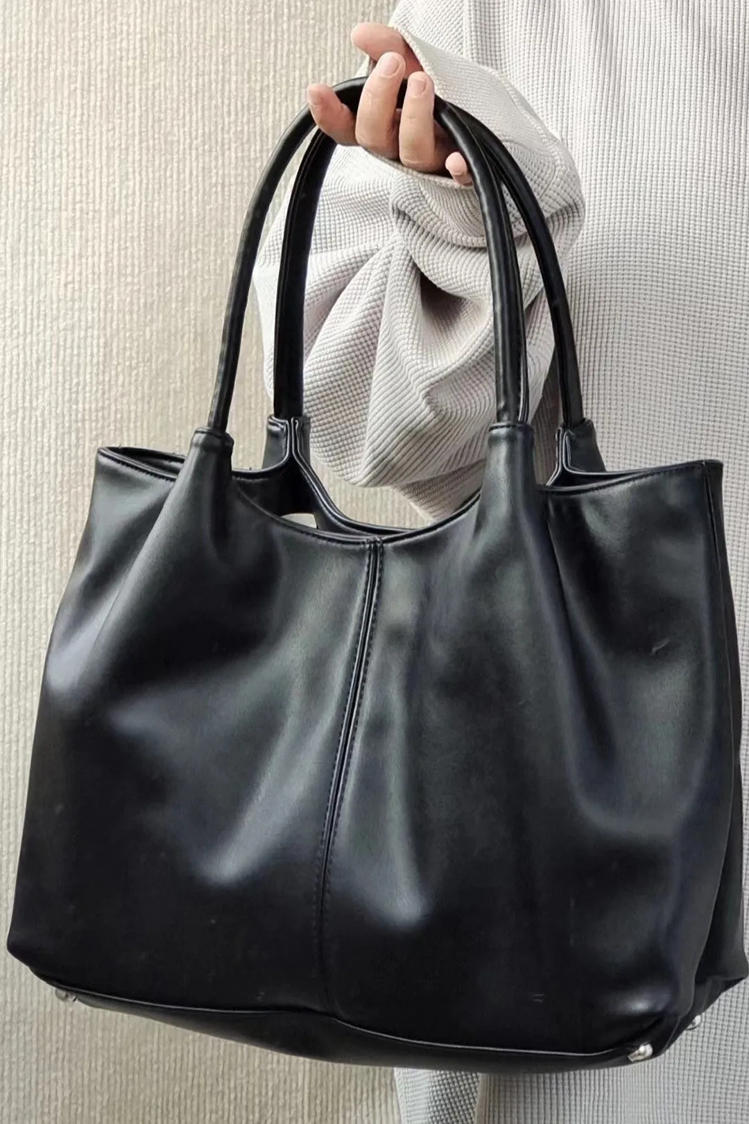 Faux Leather Handbag Tote Bag sold by Micas product image thumbnail 2