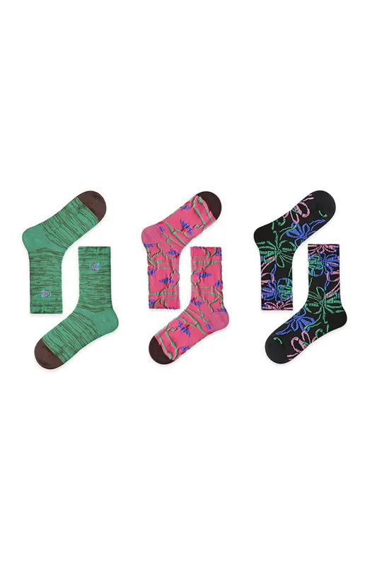 Contrast Print Socks sold by Micas