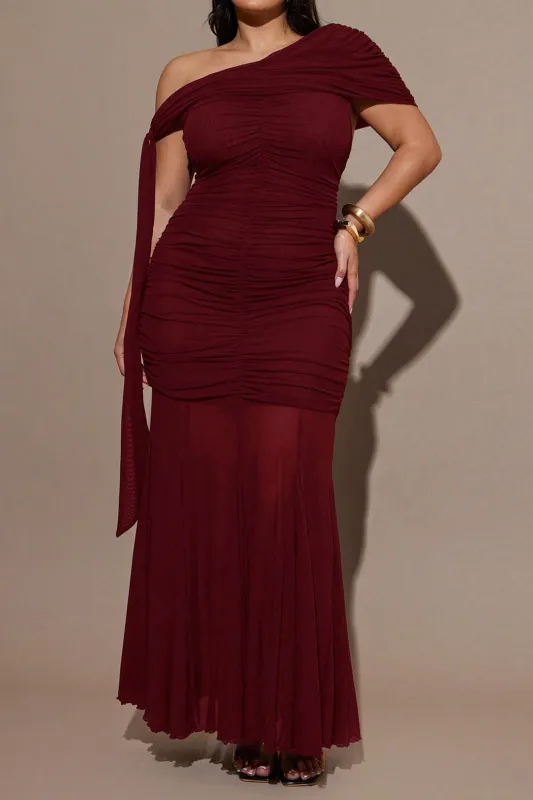 Plus Size Mesh Ruched One Shoulder Sleeveless Maxi Dress sold by Micas
