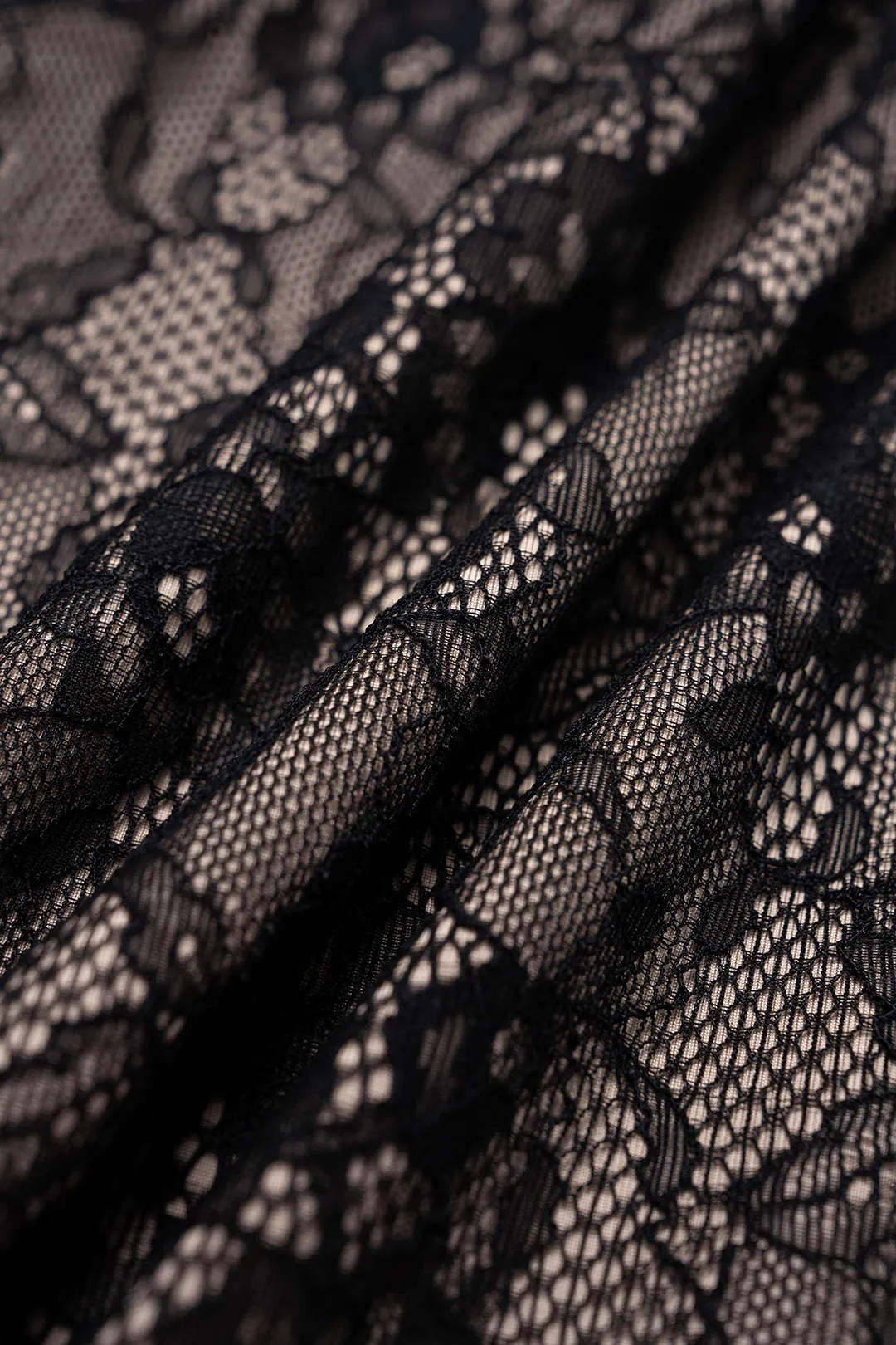 Lace Patchwork Sleeveless Midi Dress sold by Micas product image thumbnail 4