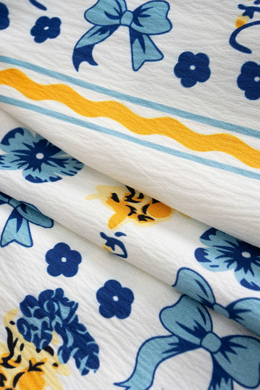 Stribet blomsterprint lommebindings shorts sæt sold by Micas product image thumbnail 3