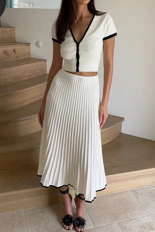 Knit Contrast Binding Ribbed Short-Sleeve And Skirt Set sold by Micas