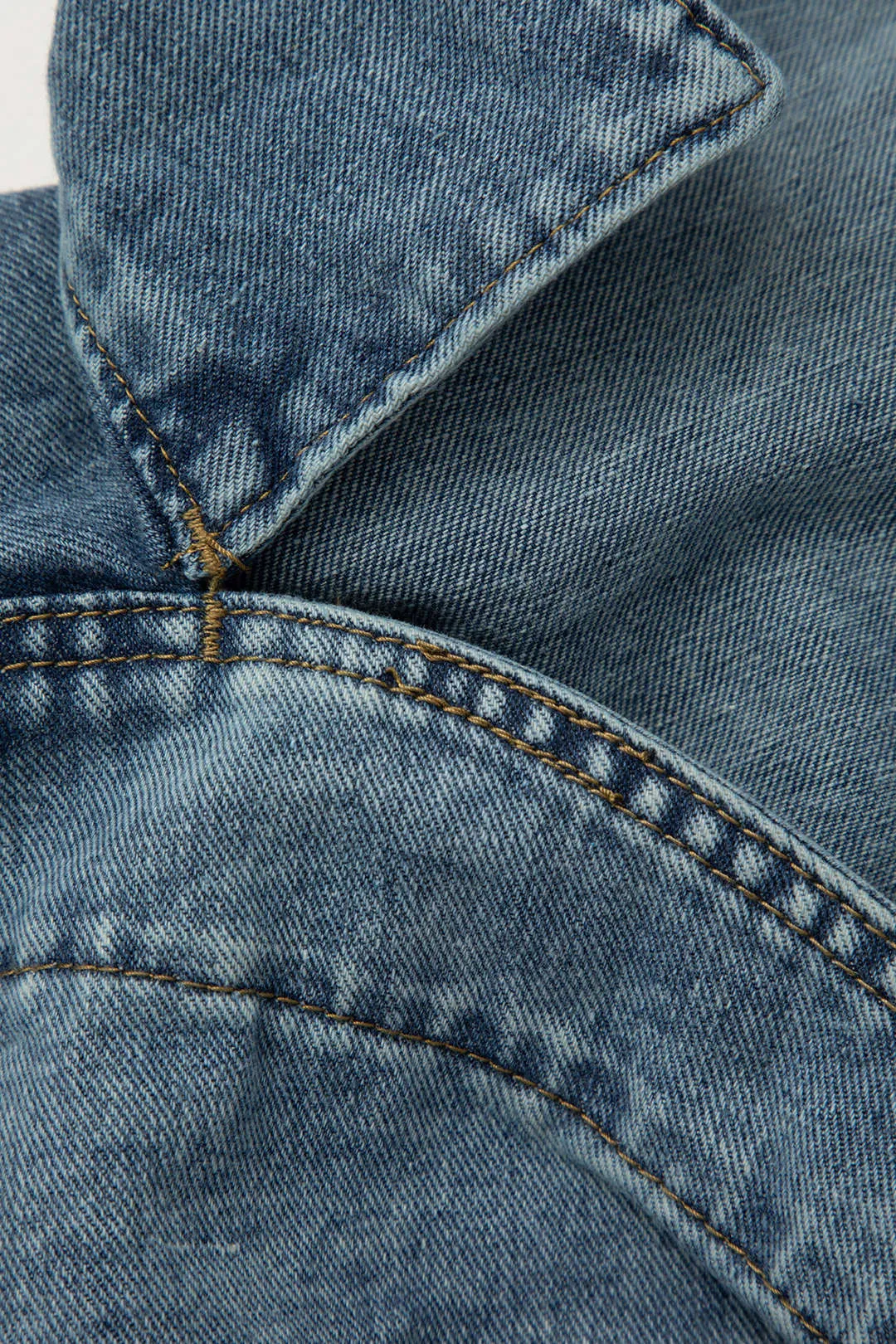 Denim High-Waist Outerwear sold by Micas product image thumbnail 4