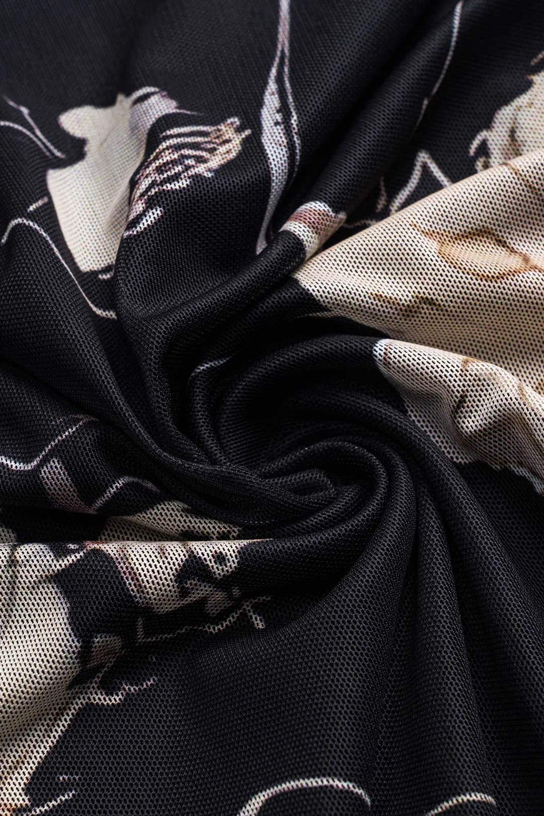 Mesh Floral Print Contrast Low Waist Skirt sold by Micas product image thumbnail 4