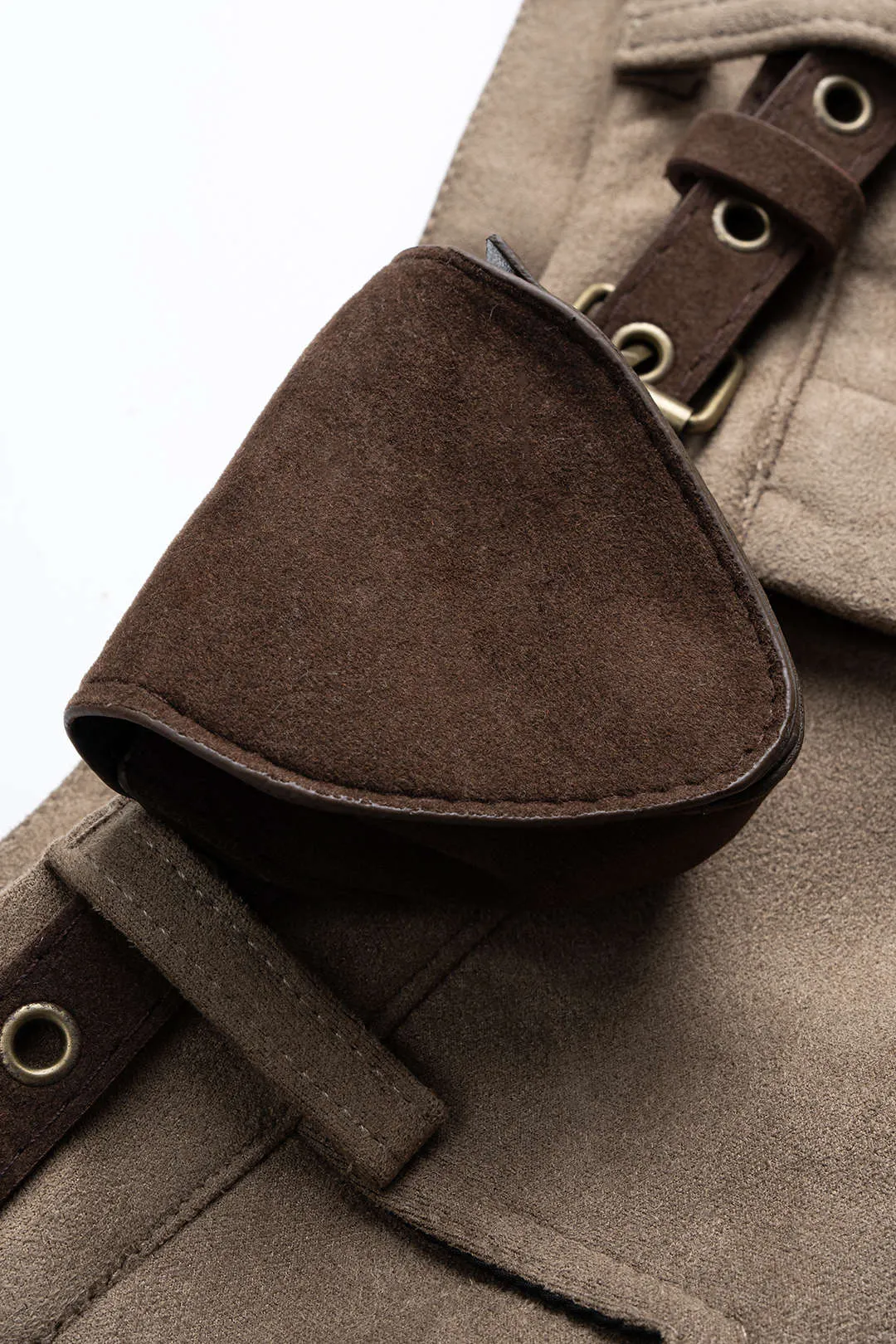 Suede Pocket Stitching Wide Leg Belted Shorts sold by Micas product image thumbnail 3