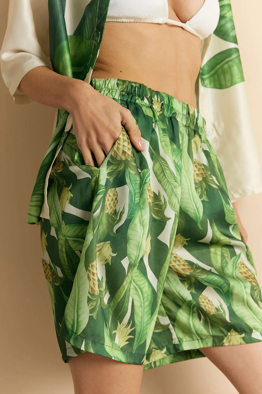 Leaves Print Satin Shirred Shorts sold by Micas product image thumbnail 4