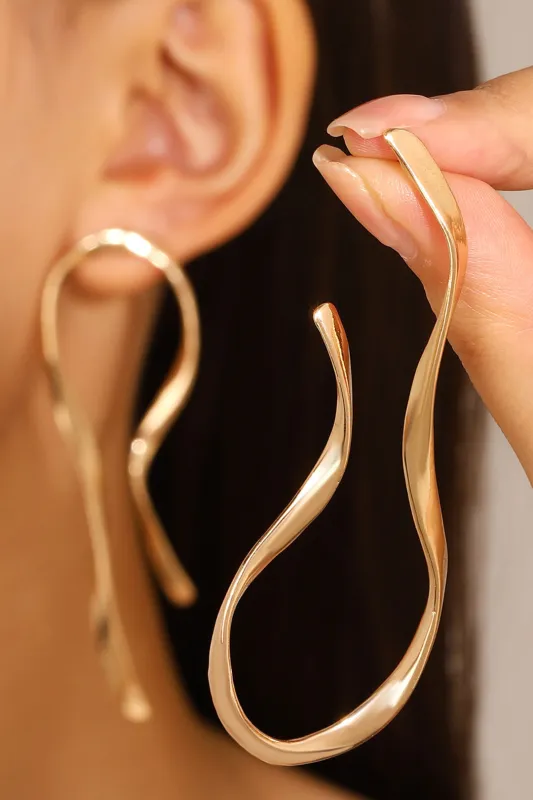 Alloy Asymmetrical Twisted Earrings sold by Micas