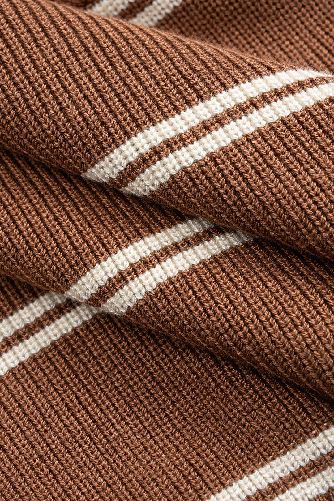 Knit Contrast Stripe Print Patchwork Long-Sleeve Top sold by Micas product image thumbnail 5