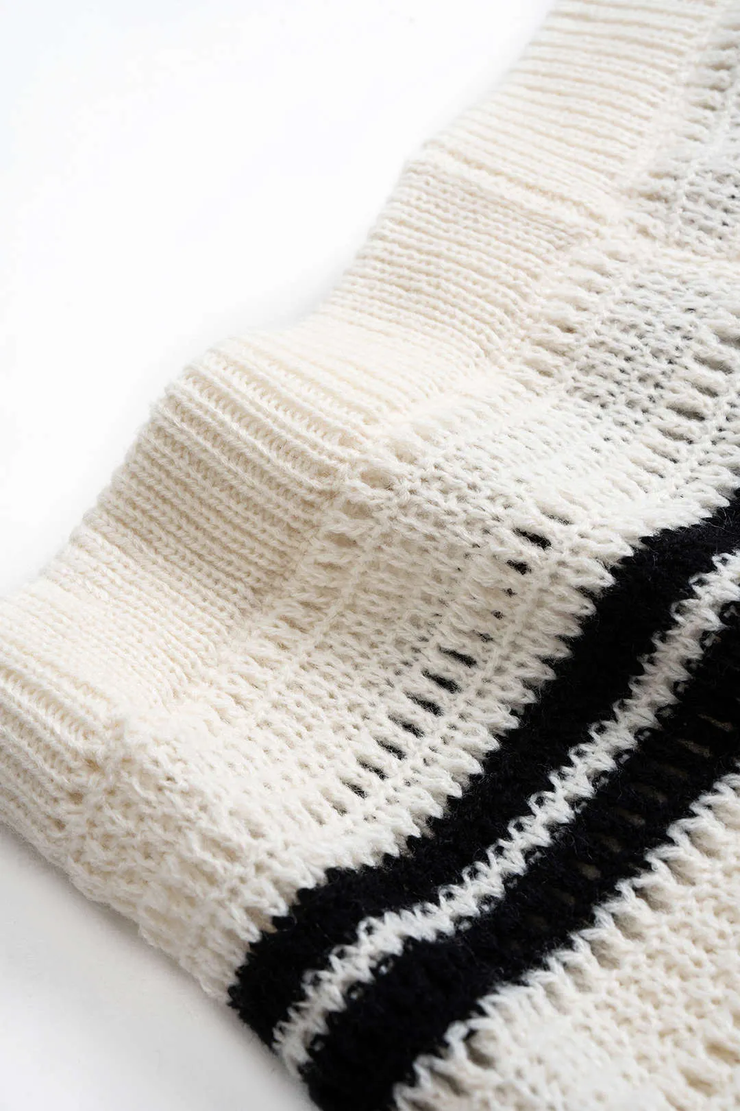 Knit Crochet Contrast Short Sleeve And Shorts Set sold by Micas product image thumbnail 3