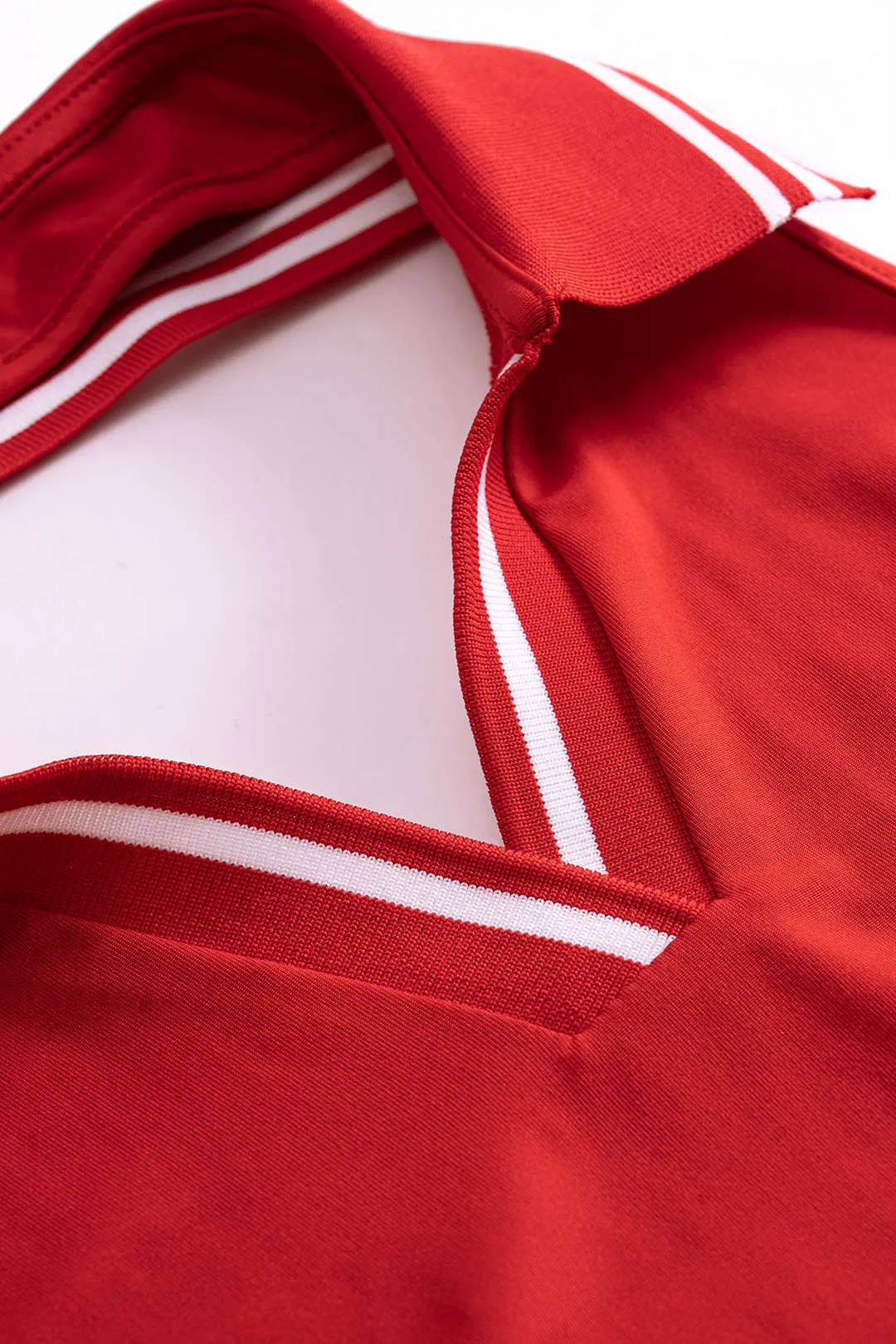 Contrast Halter V-Neck Backless Tie Back Sleeveless Romper sold by Micas product image thumbnail 3