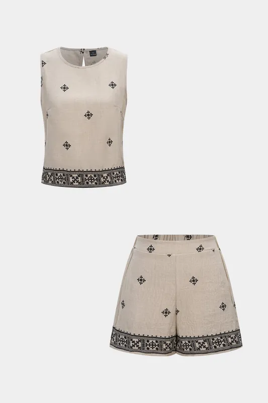 Contrast Print Round Neck Tank Top And High Waist Shorts Set made by Micas