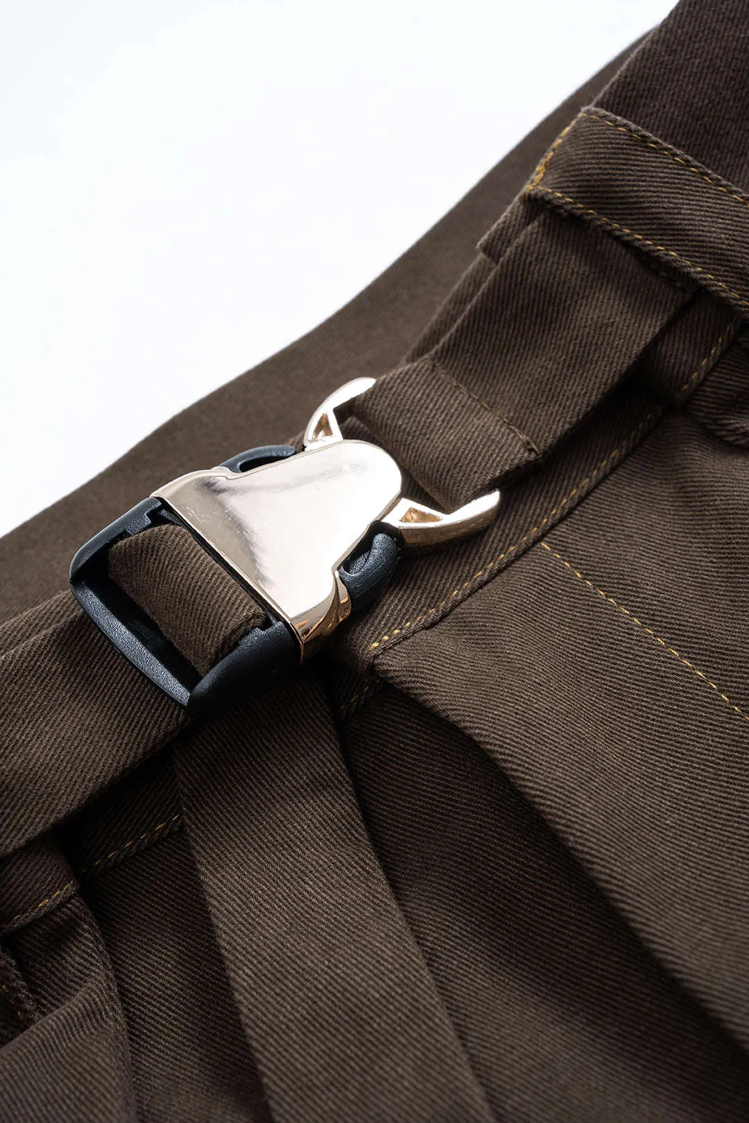 Button Zipper Belted Trousers sold by Micas product image thumbnail 4