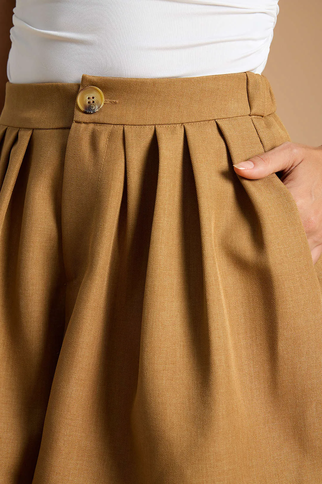 Pleated Wide Leg Shorts sold by Micas product image thumbnail 3