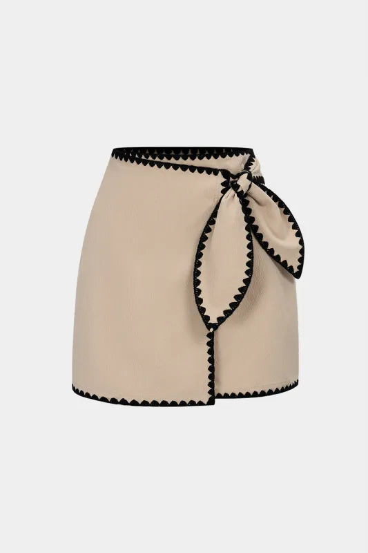 Contrast Binding Asymmetrical Knotted Skirt sold by Micas