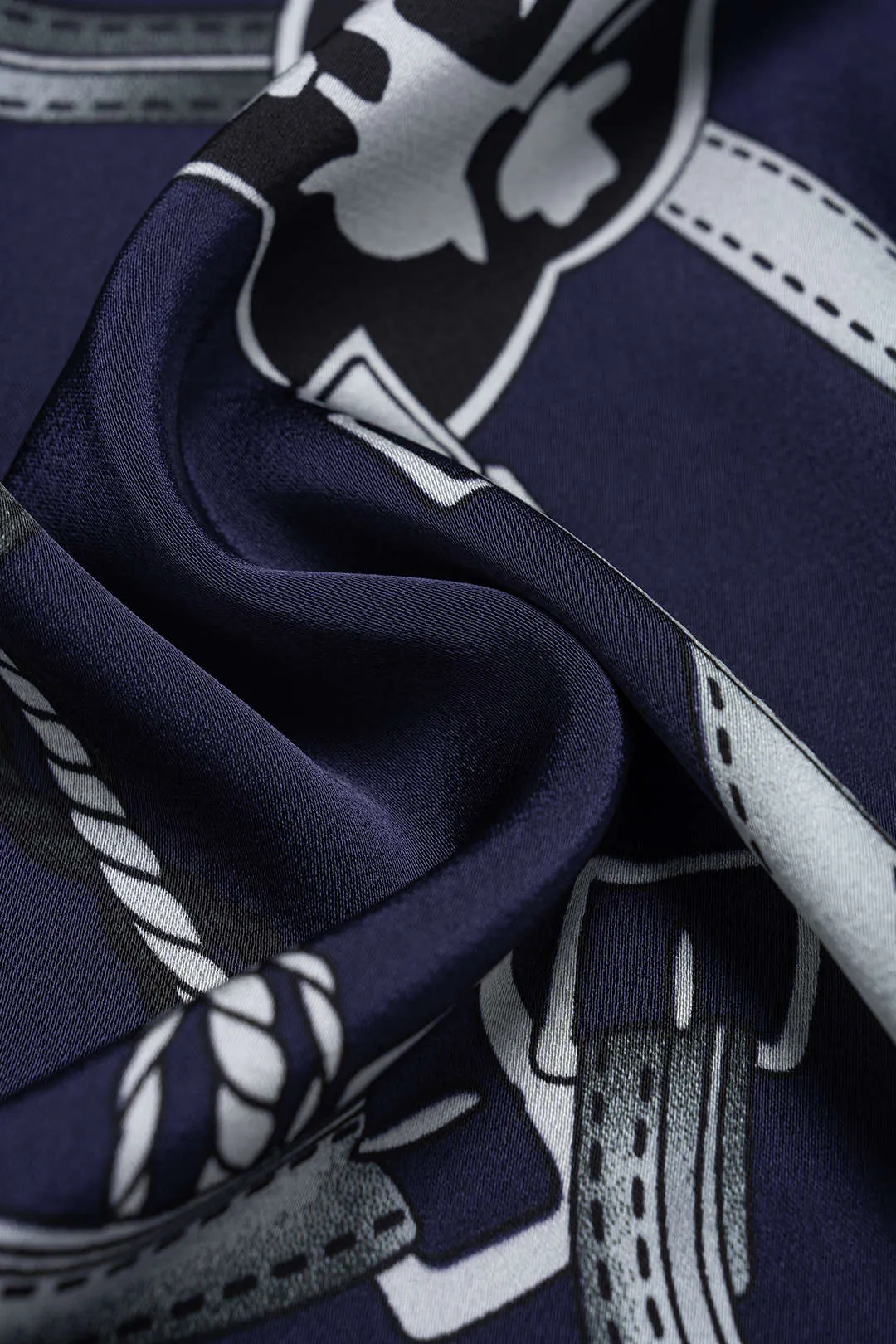 Abstract Print Satin High Waist Pants sold by Micas product image thumbnail 4