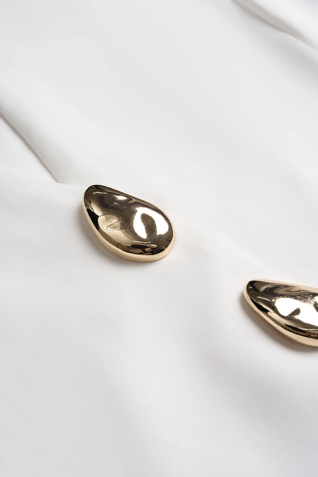 V-Neck Metallic Button Vest And Wide Leg Shorts Set sold by Micas product image thumbnail 3